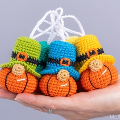 Pumpkin Keychains