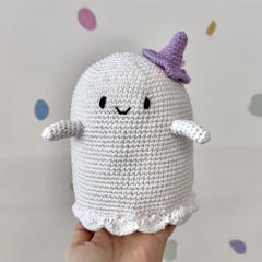 Pierino the Ghost amigurumi pattern by Domigurumi